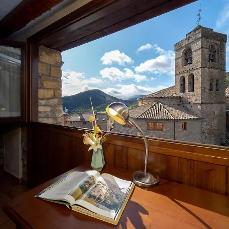 Casa Cruz - Auto Check-in (adults Only) 3* Boltaña