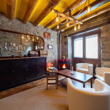 Szálloda Casa Cruz - Auto Check-in (adults Only) Boltaña