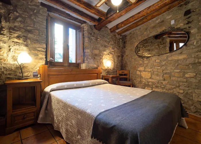 Casa Cruz - Auto Check-in (adults Only) Boltaña