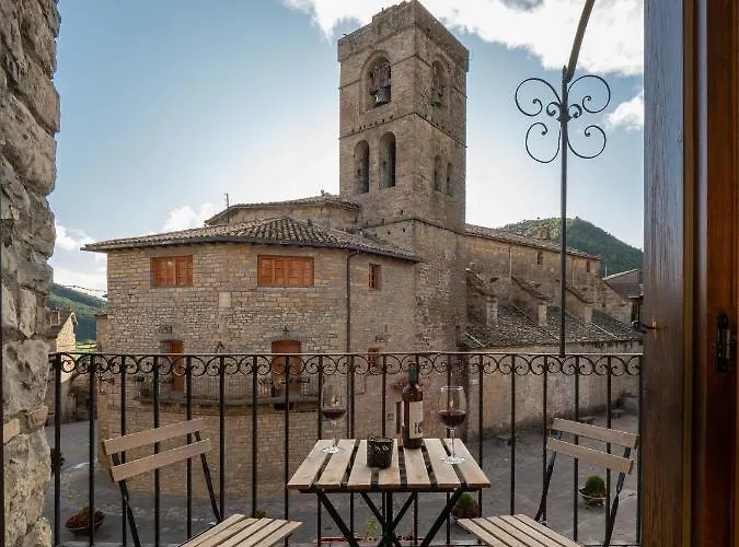 Casa Cruz - Auto Check-in (adults Only) Boltaña