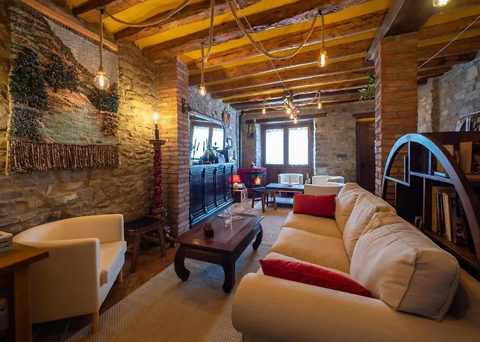 Hotel Casa Cruz - Auto Check-in (adults Only) Boltaña